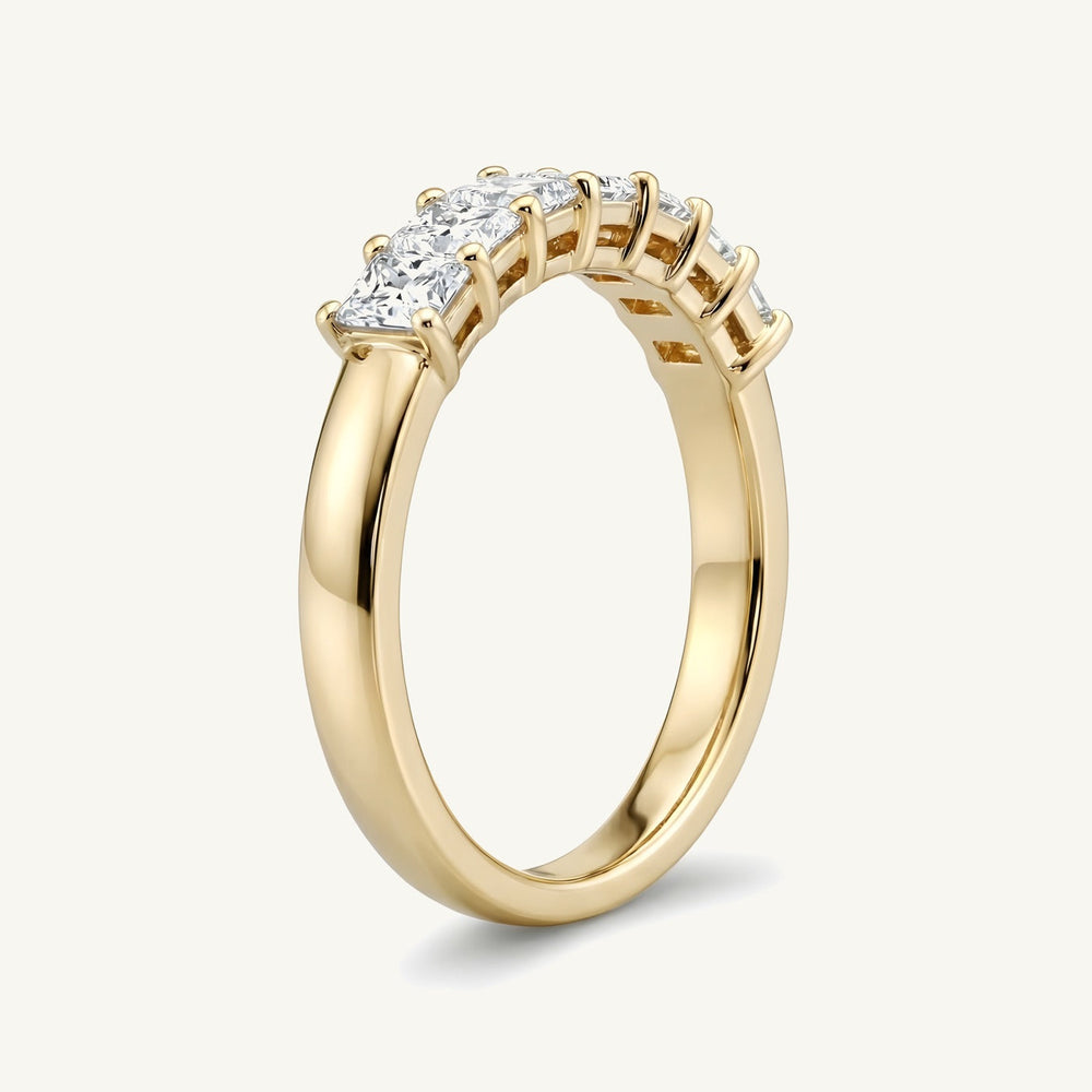 Seven-Stone Classic Basket Emerald Ring