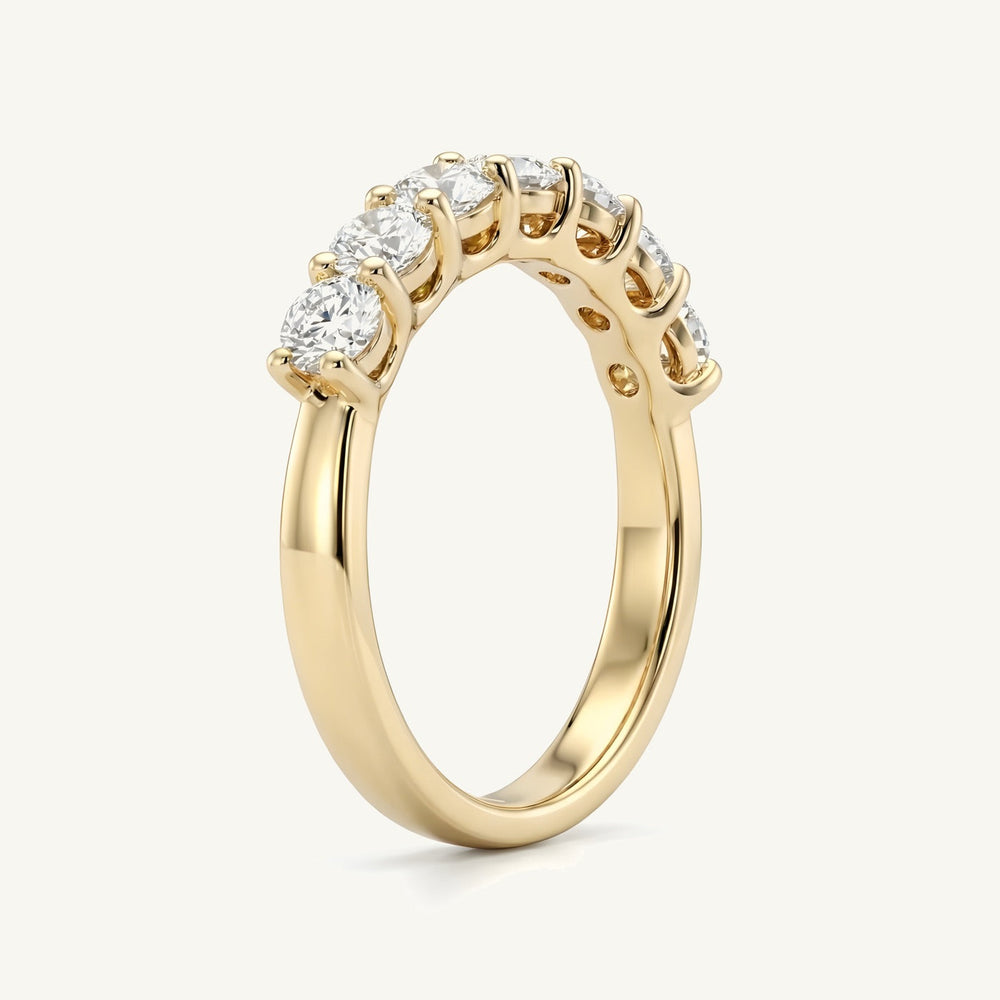 Seven-Stone Classic Round Diamond Ring